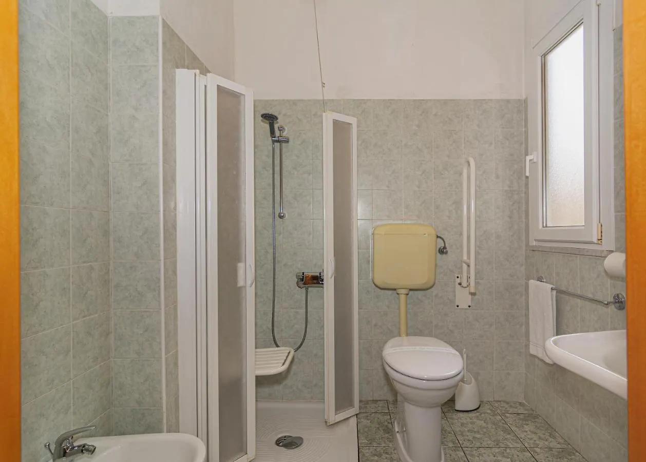 Hotel Dolly Viareggio