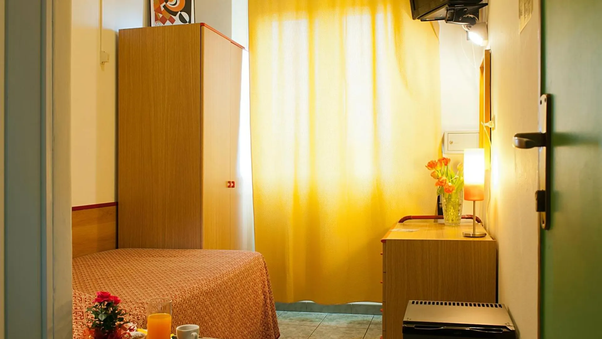 Hotel Dolly Viareggio 3*,  Italia