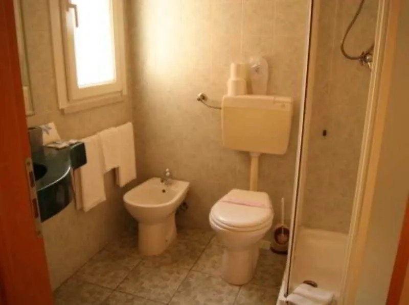 Hotel Dolly Viareggio