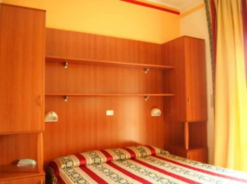 Hotel Dolly Viareggio