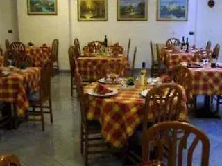 ***  Hotel Dolly Viareggio Italia