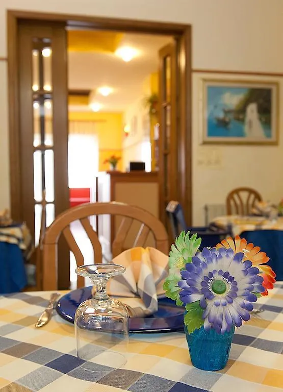 Hotel Dolly Viareggio 3*,  Italia