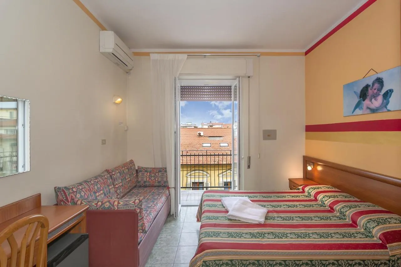 Hotel Dolly Viareggio